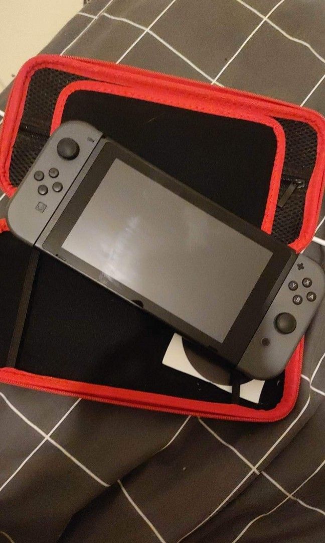 Nintendo Switch v2 package, Video Gaming, Video Game Consoles, Nintendo