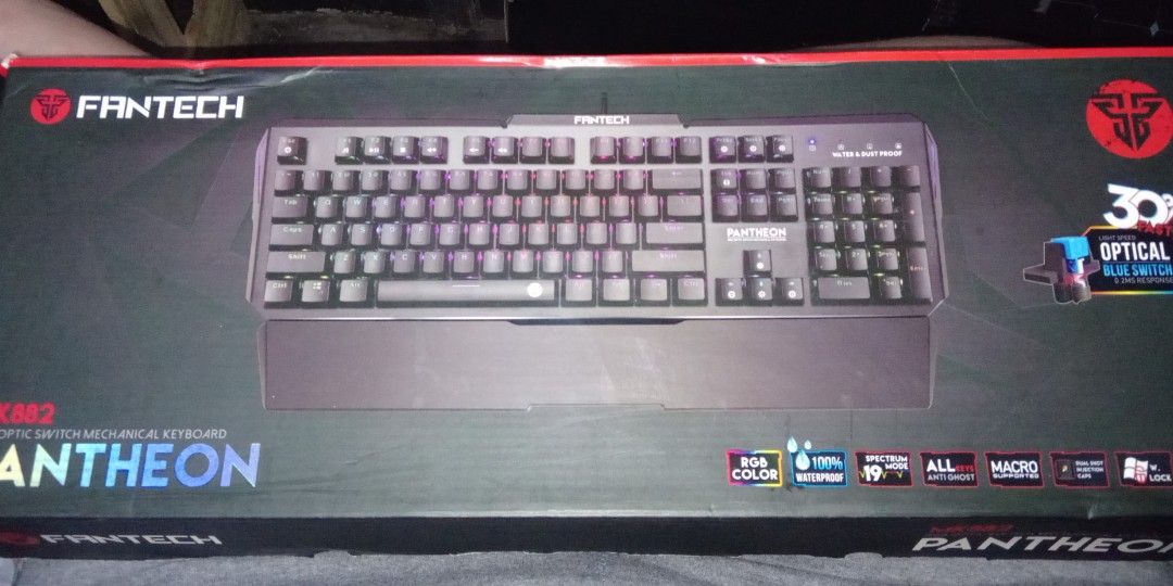 Original Fantech Pantheon MK882 (Category: Computer Keyboard) located in Taguig. Submitted by itsthej13 (Listing ID 1207778454, Image 2). Description: Original Fantech Pantheon MK882 almost brand new used once or twice brand new price 3900 selling for 3700 if sure buyer can give discount RFS: upgrading keyboard Taguig City location.