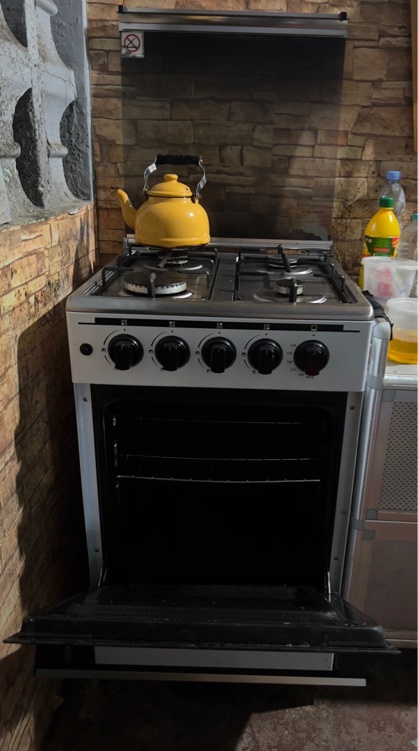 Oven stove, TV & Home Appliances, Kitchen Appliances, Cookers on Carousell
