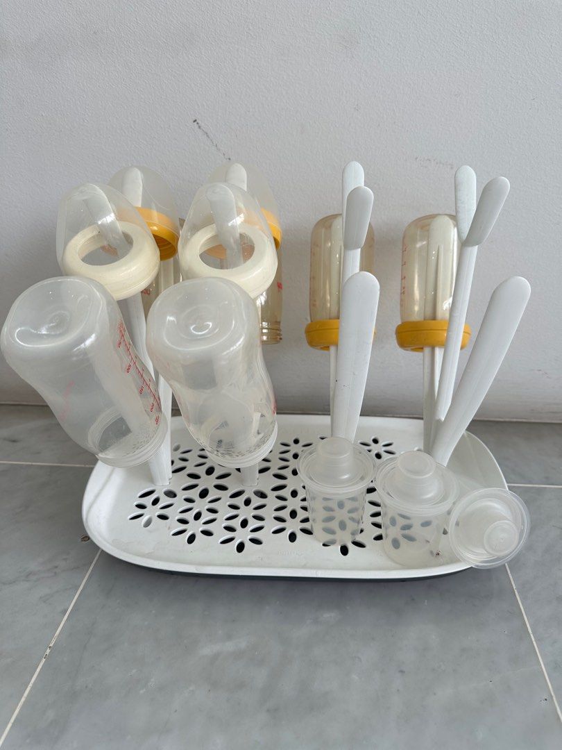 Philips Avent Drying Rack and Pigeon bottles, Babies & Kids, Nursing