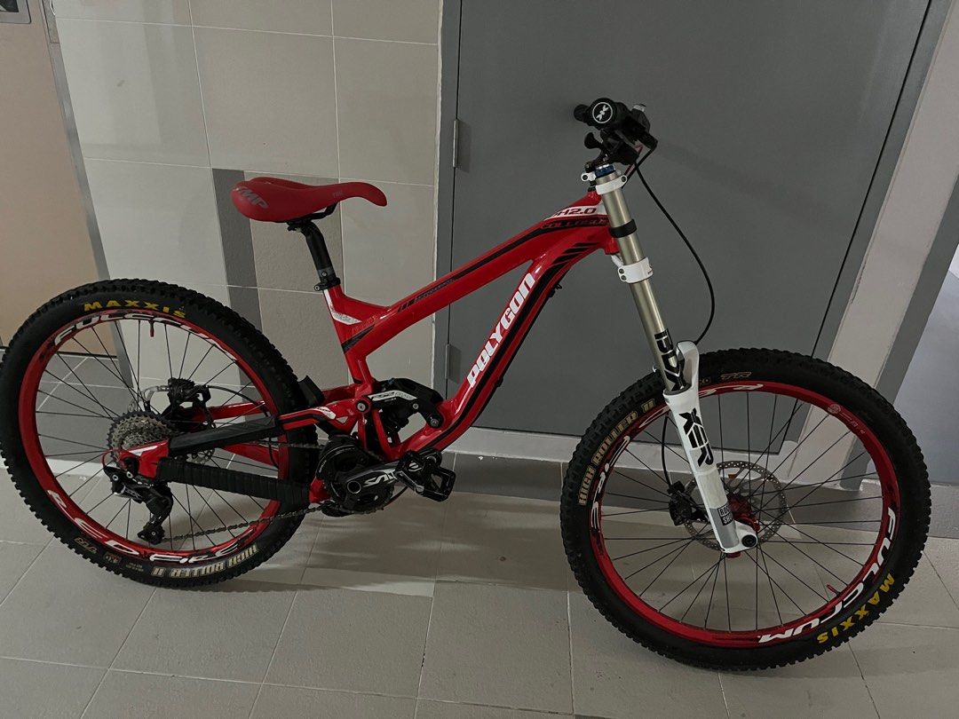 Polygon mountain bike, Sports Equipment, Bicycles & Parts, Bicycles on