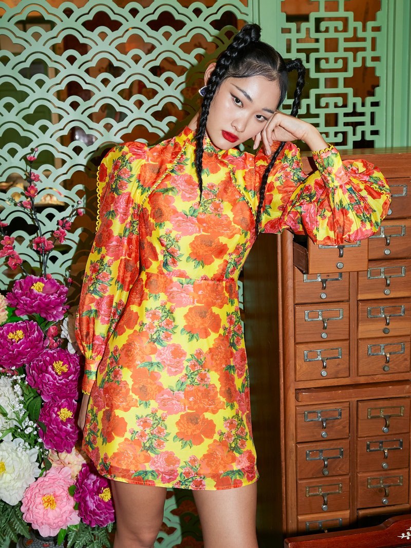 Oriental floral deals dress