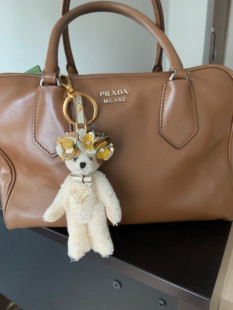 Prada sales trick bag