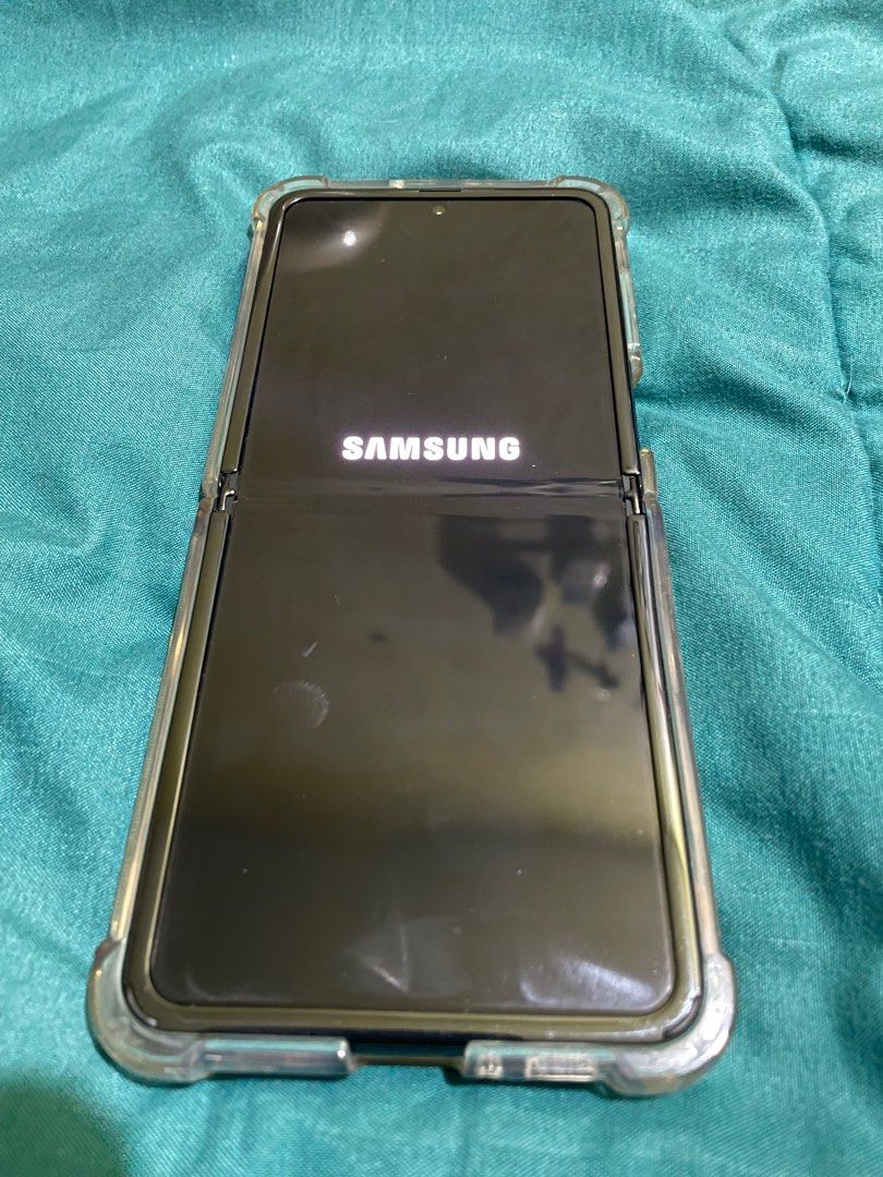 Samsung Z Flip 256GB/8GB, Mobile Phones & Gadgets, Mobile Phones