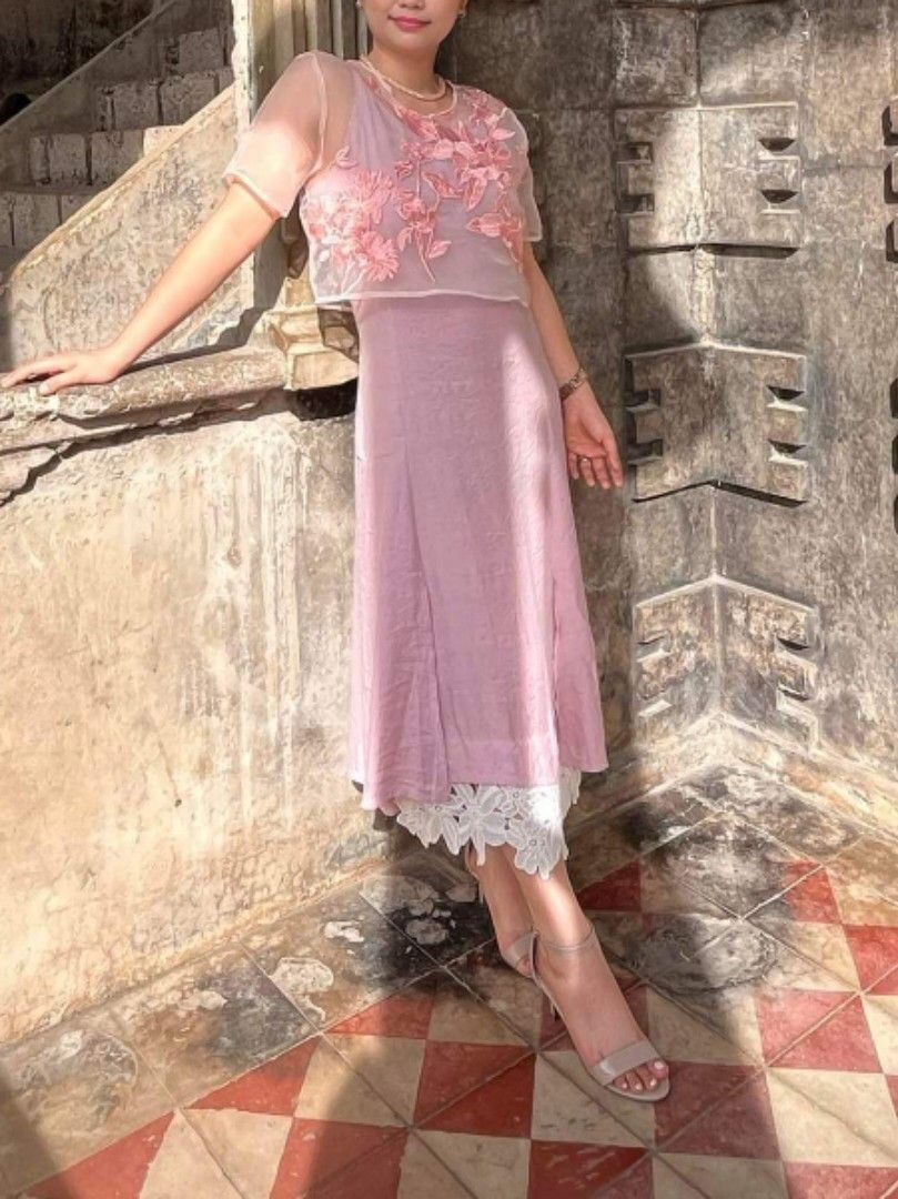 Filipiniana simple 2024 attire