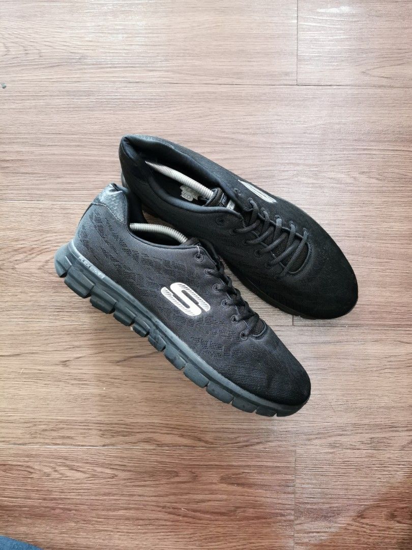 Skechers skech knit hotsell