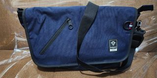 Tas sling bag body pack