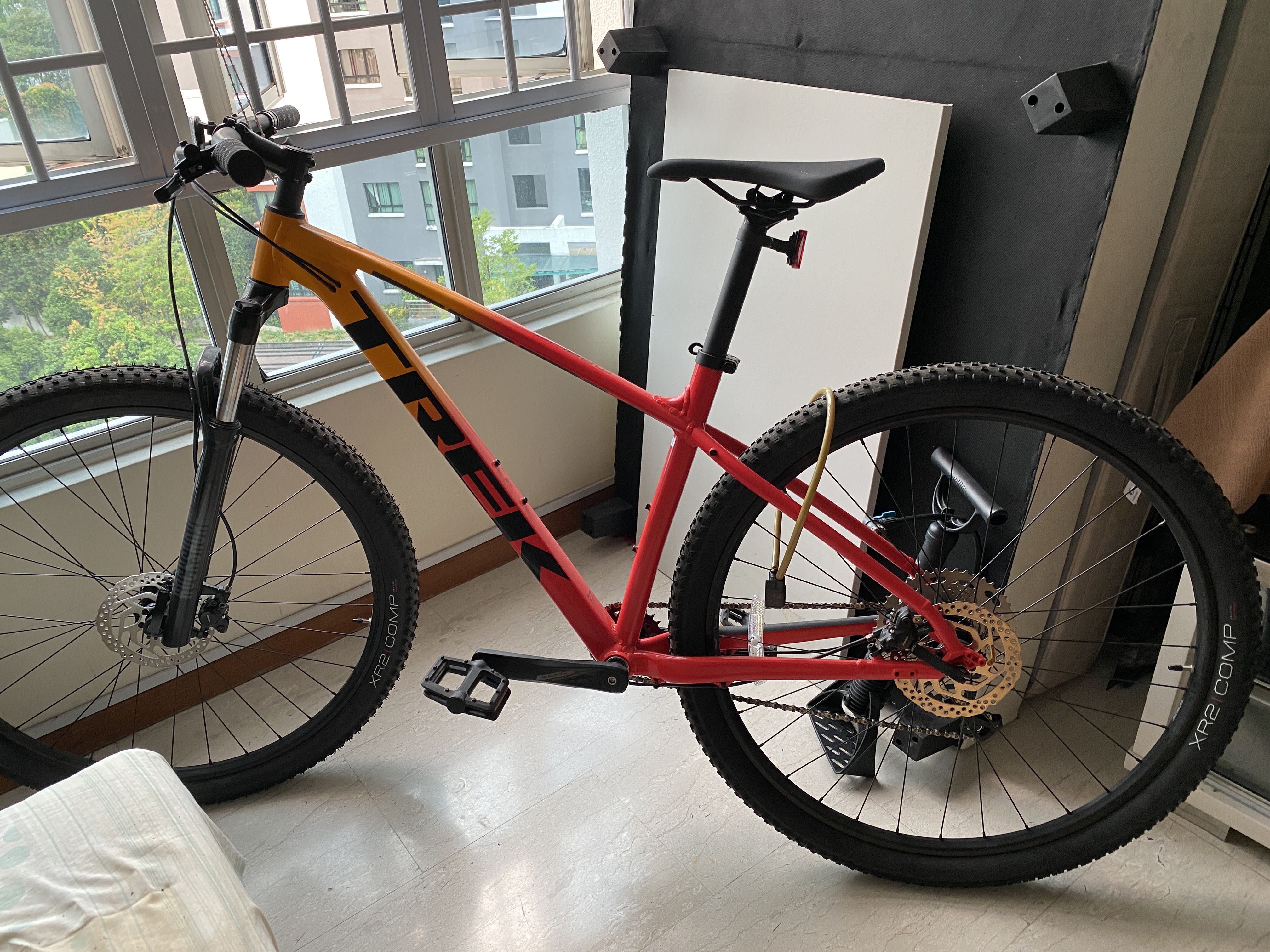 Trek marlin 7 hotsell women's 2021 review