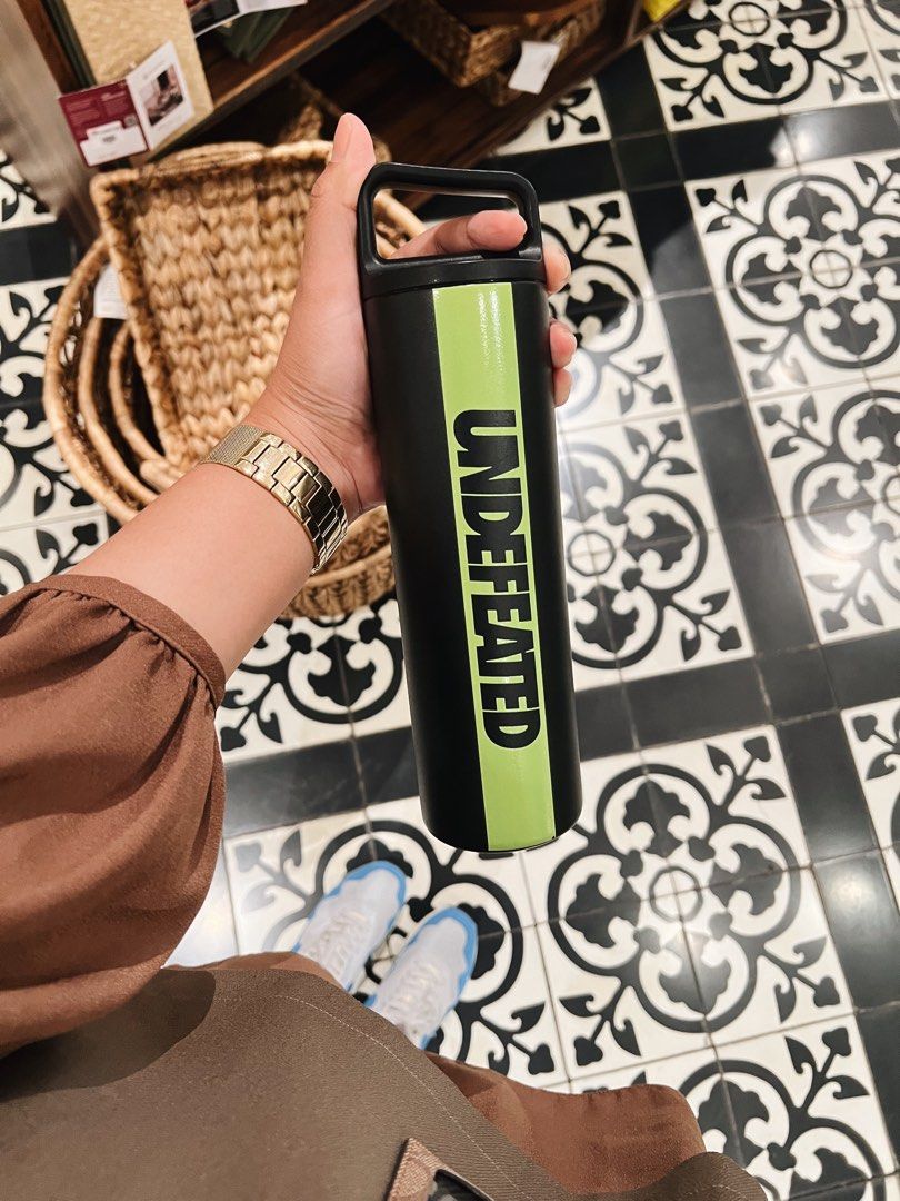 Tumbler STARBUCKS x UNDEFEATED 20oz ORIGINAL, Kitchen & Appliances di