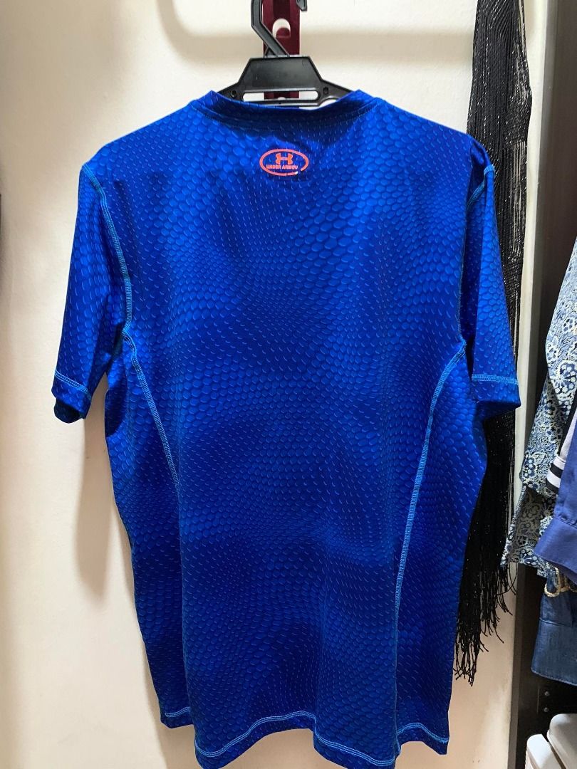 UNDER ARMOUR HEATGEAR LOOSE XL Sports Equipment Other Sports