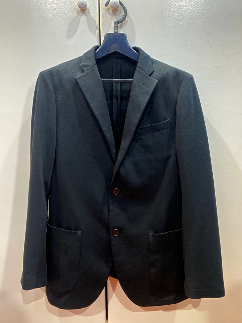 Uniqlo Black Coat and Pants Full Suit (for RENT), Men's Fashion, Coats