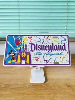 (Vintage) 1991 Disneyland - Walt Disney - Mickey Mouse - Metal Novelty License Plate