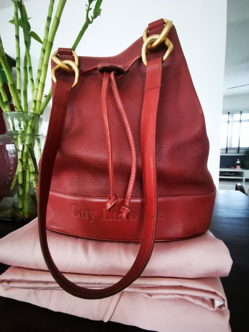 ORIGINAL Guy Laroche Bucket Bag