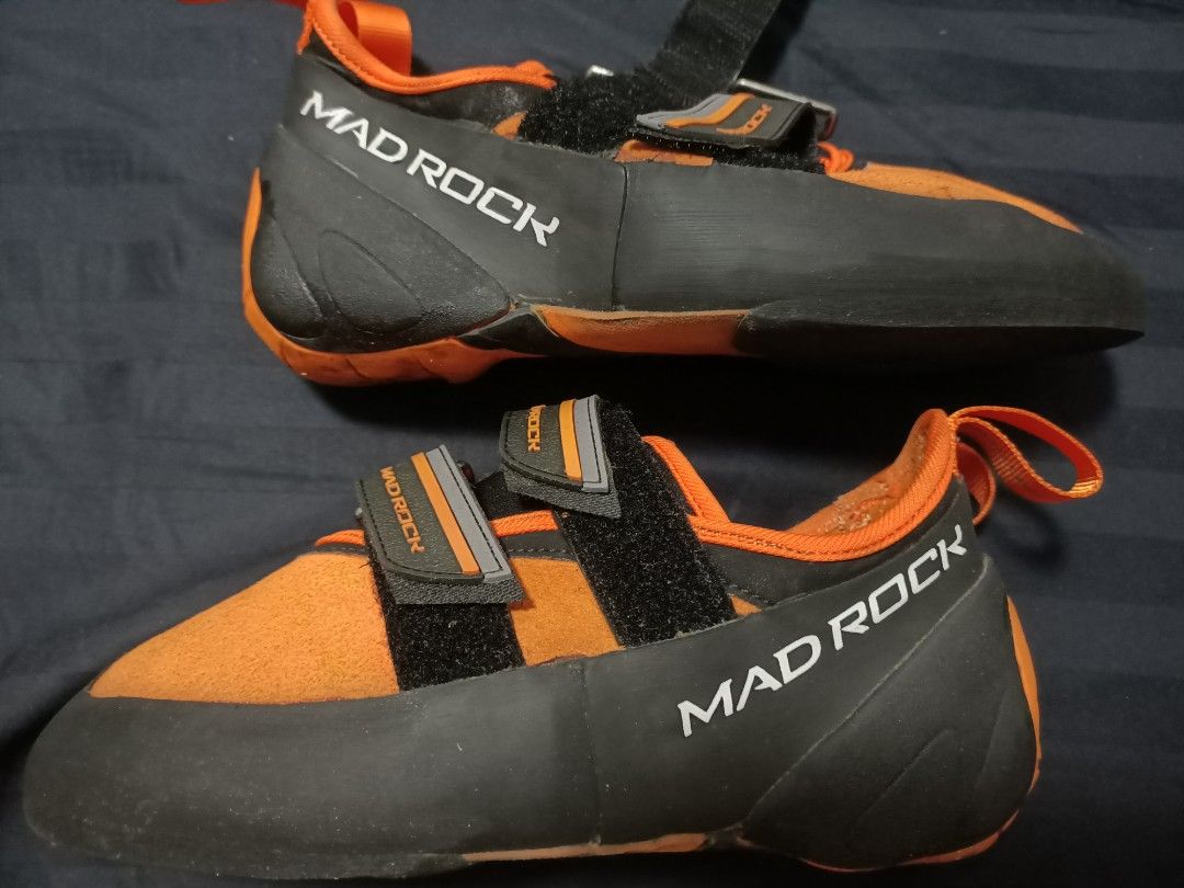 Wall climbing shoes, Sports Equipment, Other Sports Equipment and