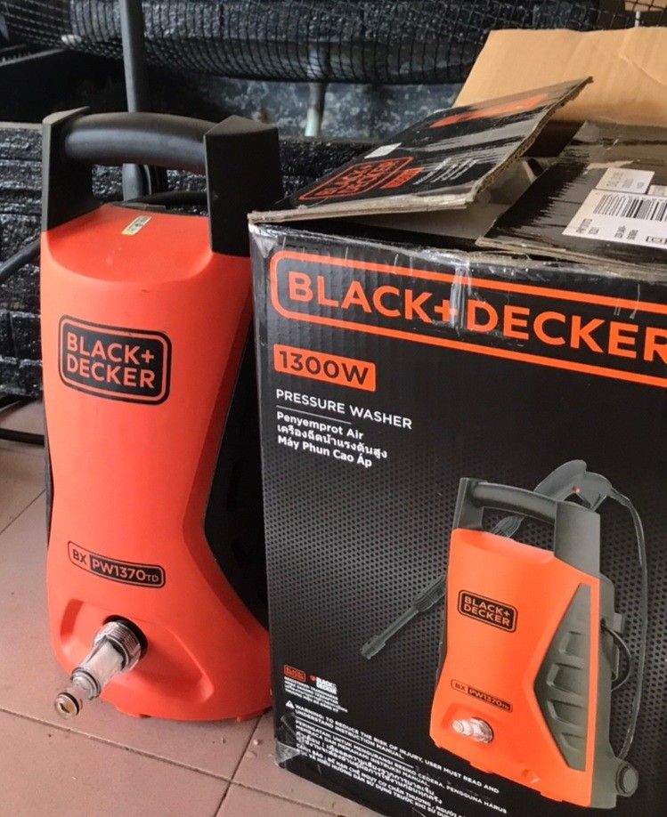 Black decker water jet 1300w hotsell
