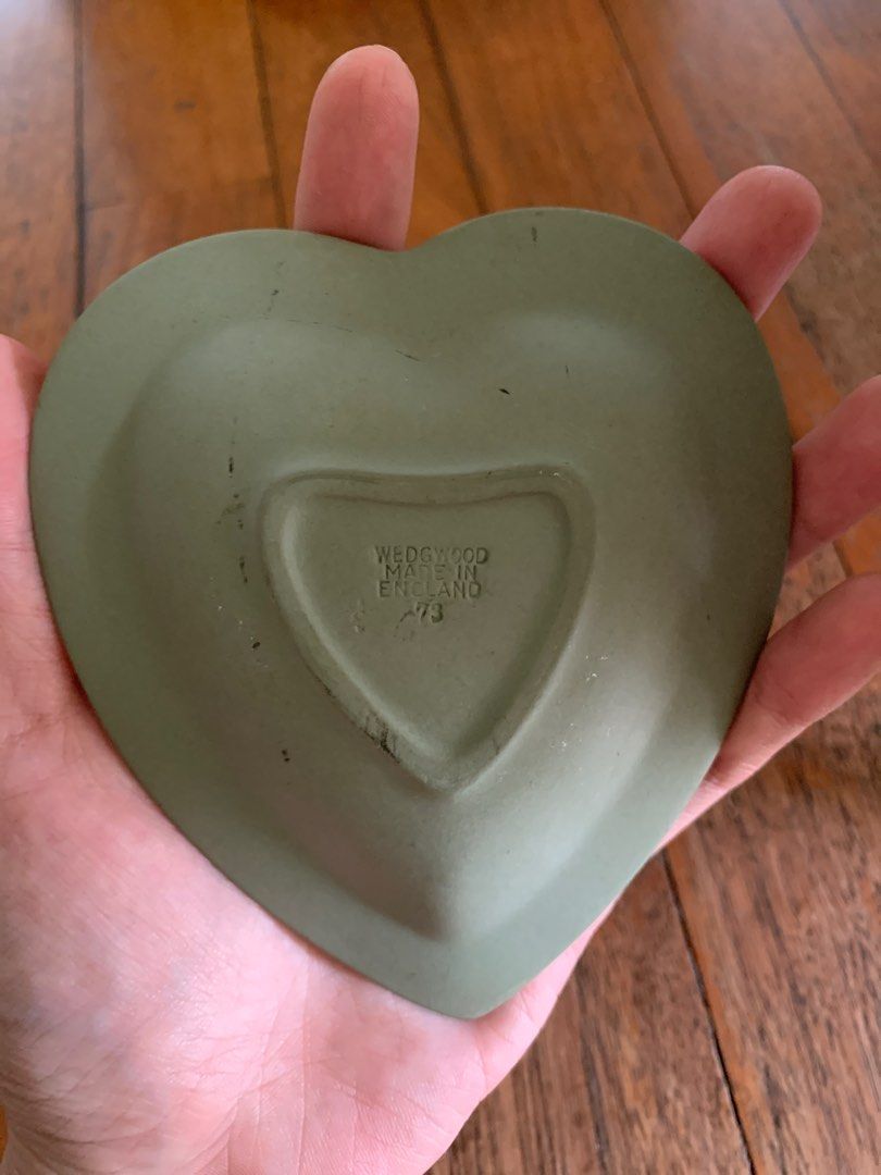 Vintage Wedgwood small dish, Furniture & Home Living, Home Decor, Vases