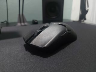 WTT Razer Viper v2 Pro with 4khz Hyperpolling Dongle