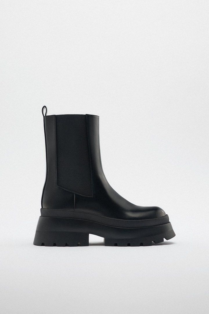 Dr martens famosas zara top