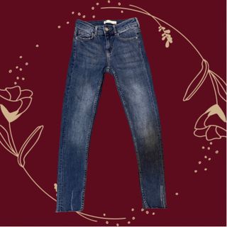 (Category: ) located in . Submitted by jrlcloset (Listing ID 1207737628, Image 1). Description: .