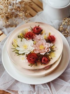 6 inch Red Rose Floral Artisanal Customised Jelly Cake
