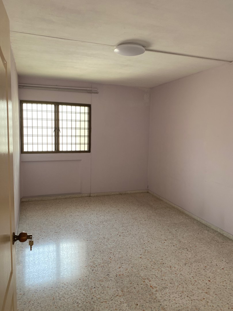 (Category: ) located in . Submitted by liaw73 (Listing ID 1206670121, Image 1). Description: .