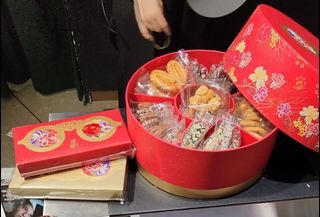全新 GENTLE MONSTER 新年全盒 + 利是封兩盒