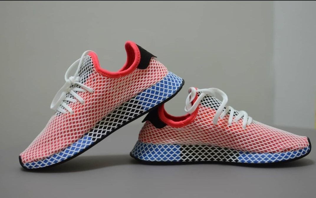 Adidas Deerupt runner shoe og color