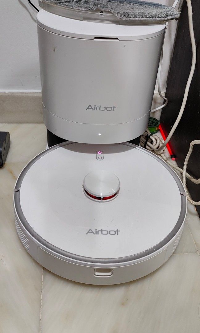 Airbot A700 Robotic Vaccum cleaner, TV & Home Appliances, Vacuum