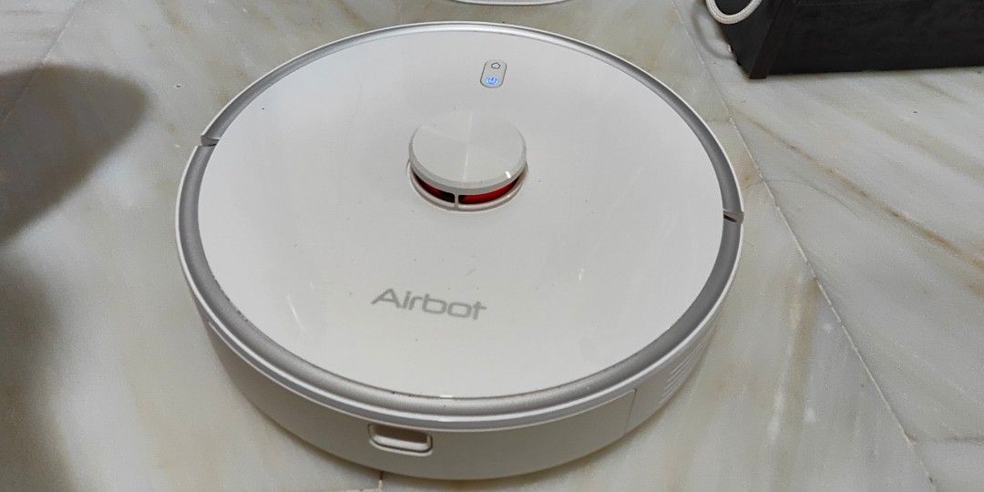 Airbot A700 Robotic Vaccum cleaner, TV & Home Appliances, Vacuum Cleaner & Housekeeping on Carousell