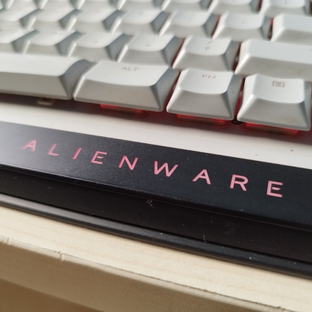 Alienware AW510K Low Profile RGB Mechanical Gaming Keyboard, Elektronik