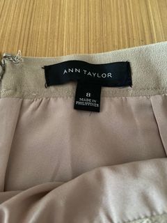 Ann Taylor Khaki skirt