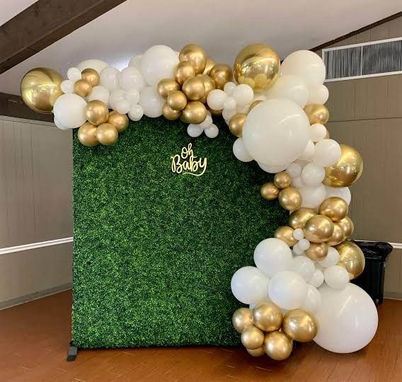 Artificial grass backdrop for rent (Category: Artificial Plants & Flowers) located in Makati City. Submitted by pearlofeciar (Listing ID 1207959918, Image 2). Description: 500 with backdrop stand 300 pag artificial grass lang pwede din for flooring/carpet for picture taking rent for whole day Size: 2mx3m malawak ang sakop nya kaya mula wall hanggang floor Location: Comembo, Makati.