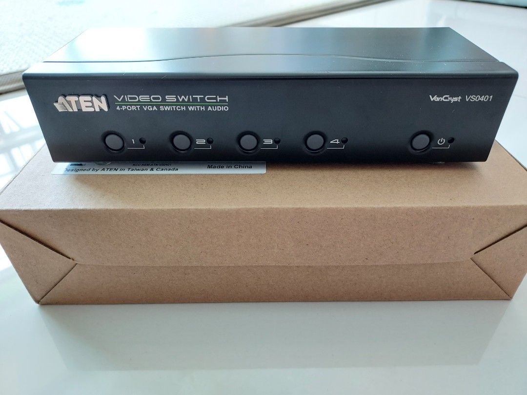 ATEN VS0401 4入力 1出力 アナログVGA/オーディオビデオスイッチ