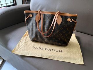 Louis Vuitton Neverfull MM Rose Ballerine, Luxury on Carousell