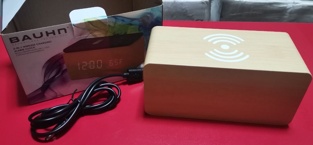 BAUHN 2 in 1 wireless chargong alarm clock, Mobile Phones & Gadgets
