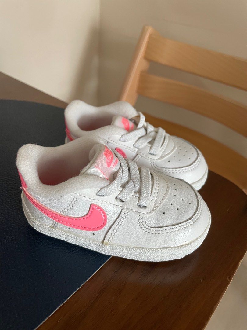 White nike infant shoes outlet