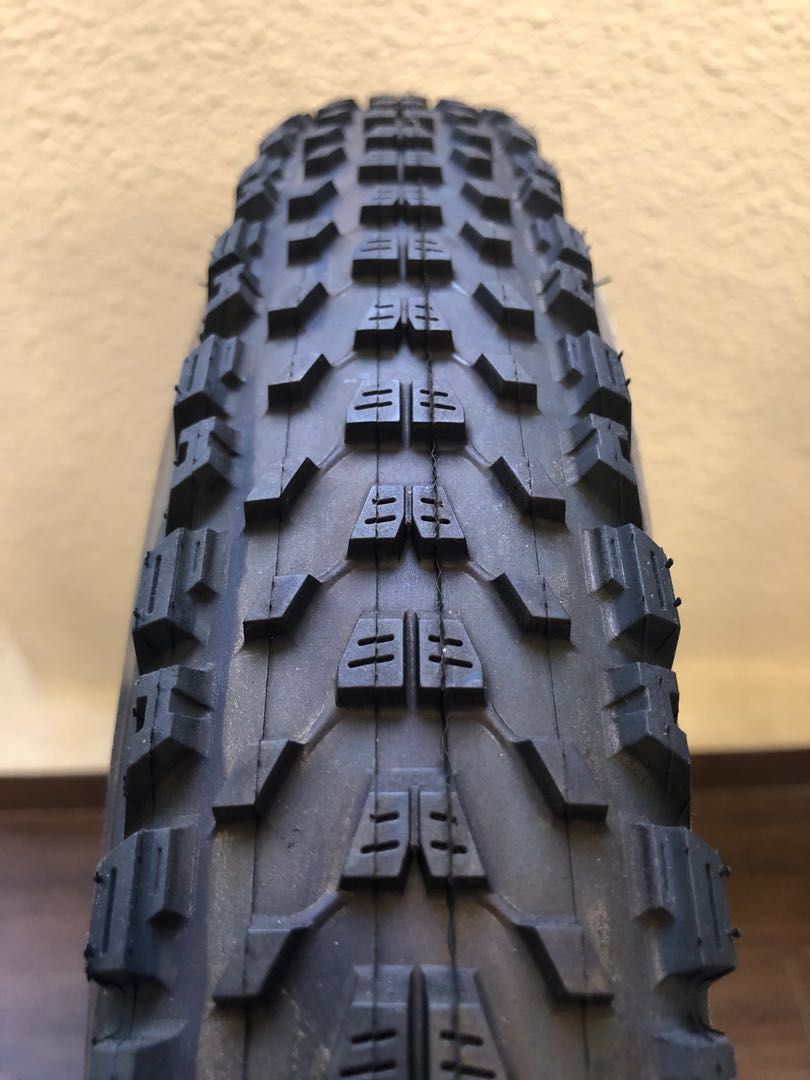 Maxxis ardent top 2.6
