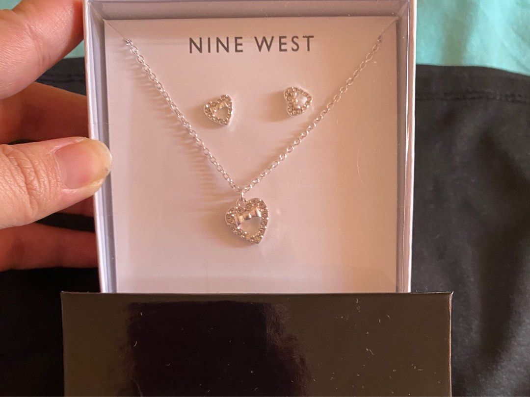 Nine west jewelry top