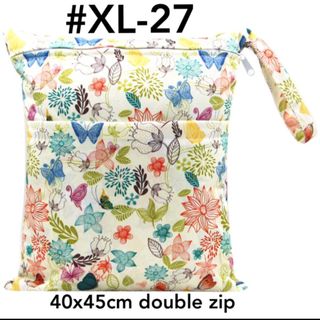 (Category: ) located in . Submitted by littleloverrosecollection (Listing ID 1207871624, Image 1). Description: .