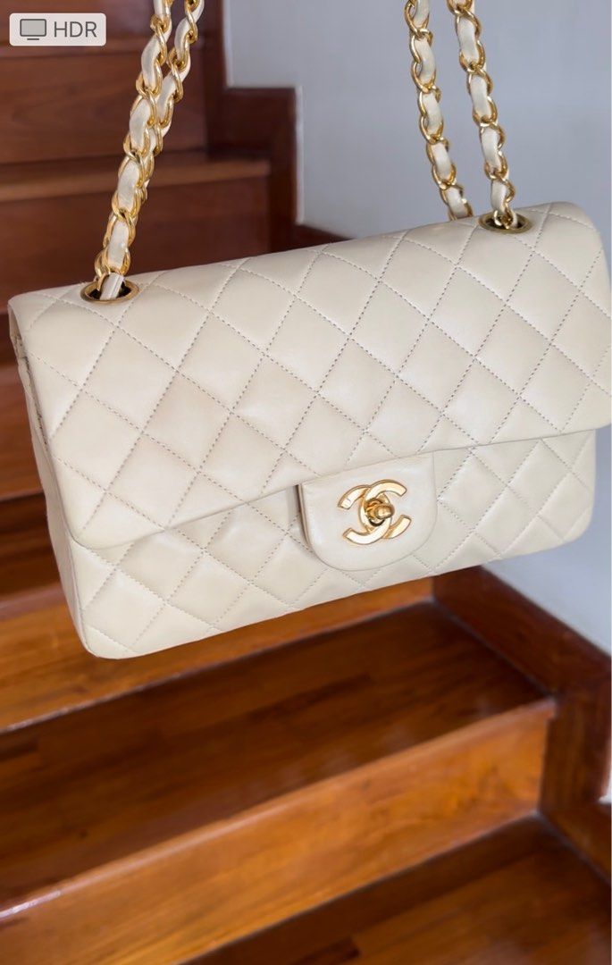 Chanel Small Classic Flap in cream/ivory Beige 24k GHW, Luxury