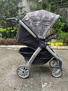 Chicco Bravo Trio Travel System (Stroller with Infant Car Seat)