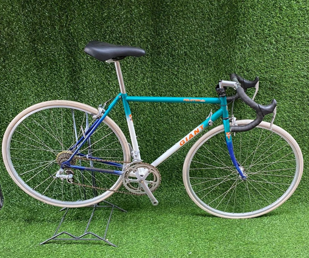 Giant classic cheap bike