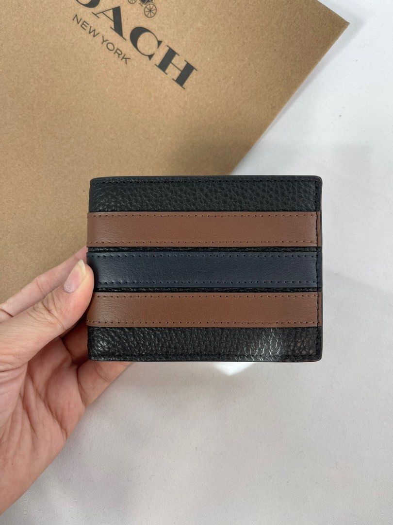 Coach wallet discount outlet mens