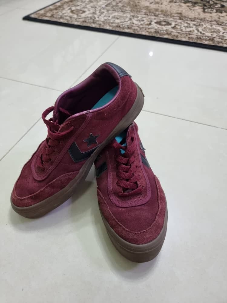 Converse one hotsell star burgundy