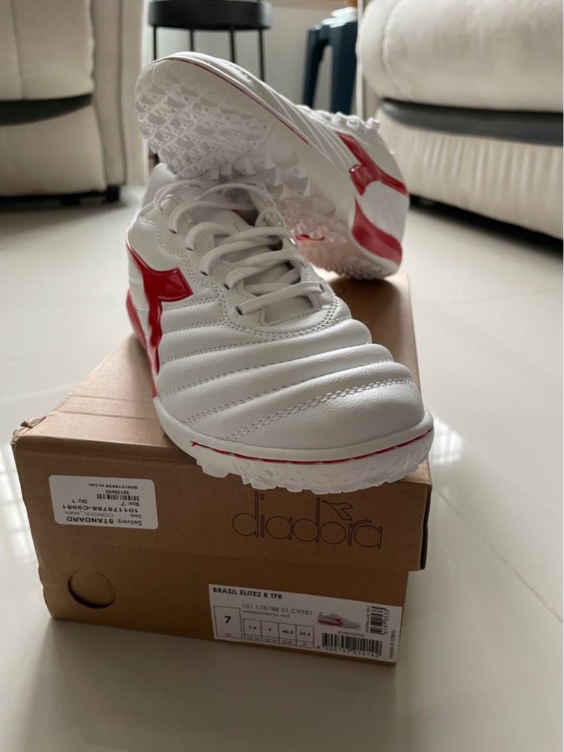 Red diadora football boots best sale