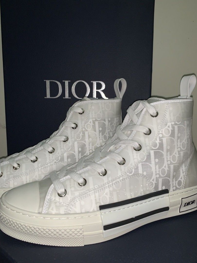 White dior deals sneakers
