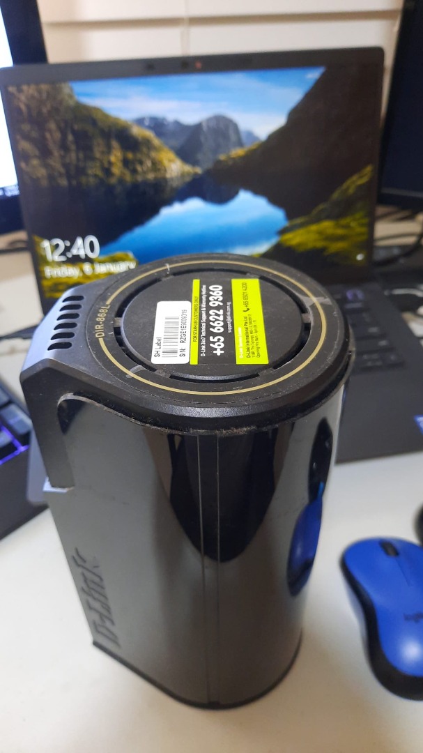 DIR868L Wireless Router, Computers & Tech, Laptops & Notebooks on Carousell