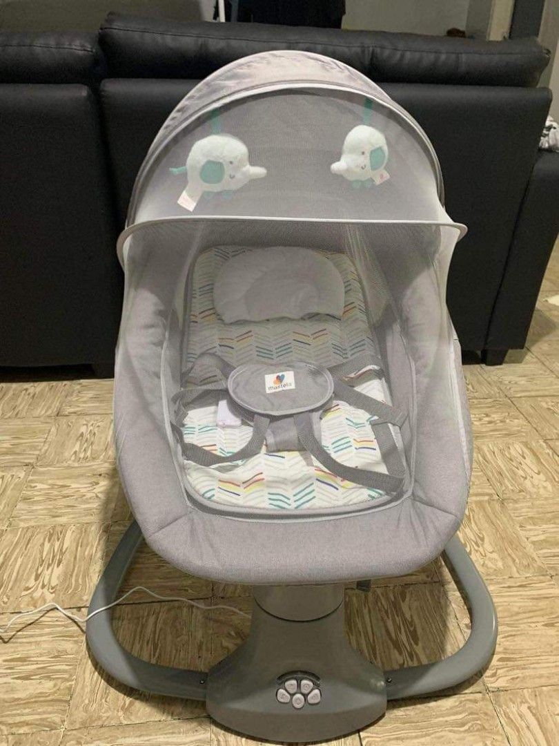 Electric swing rocker, Babies & Kids, Baby Nursery & Kids Furniture