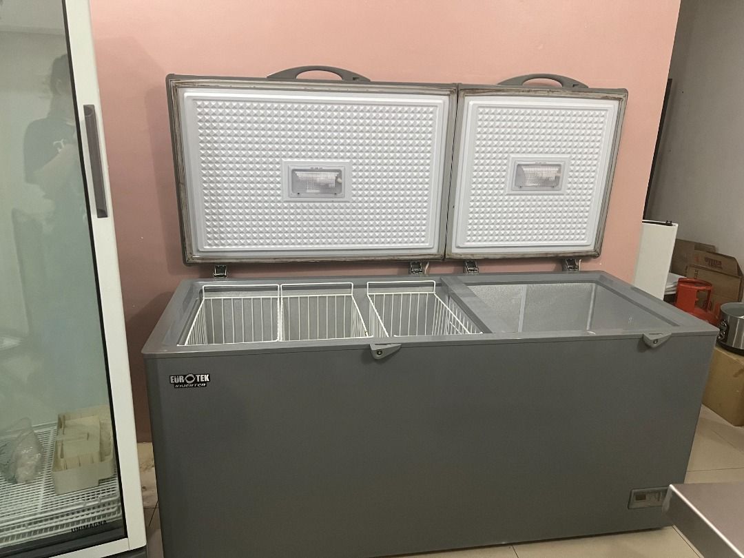 EUROTEK INVERTER 20cuft Chest Freezer, TV & Home Appliances, Kitchen Appliances, Refrigerators