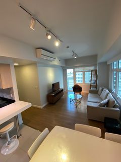 For Rent 2br in Two Serendra Meranti